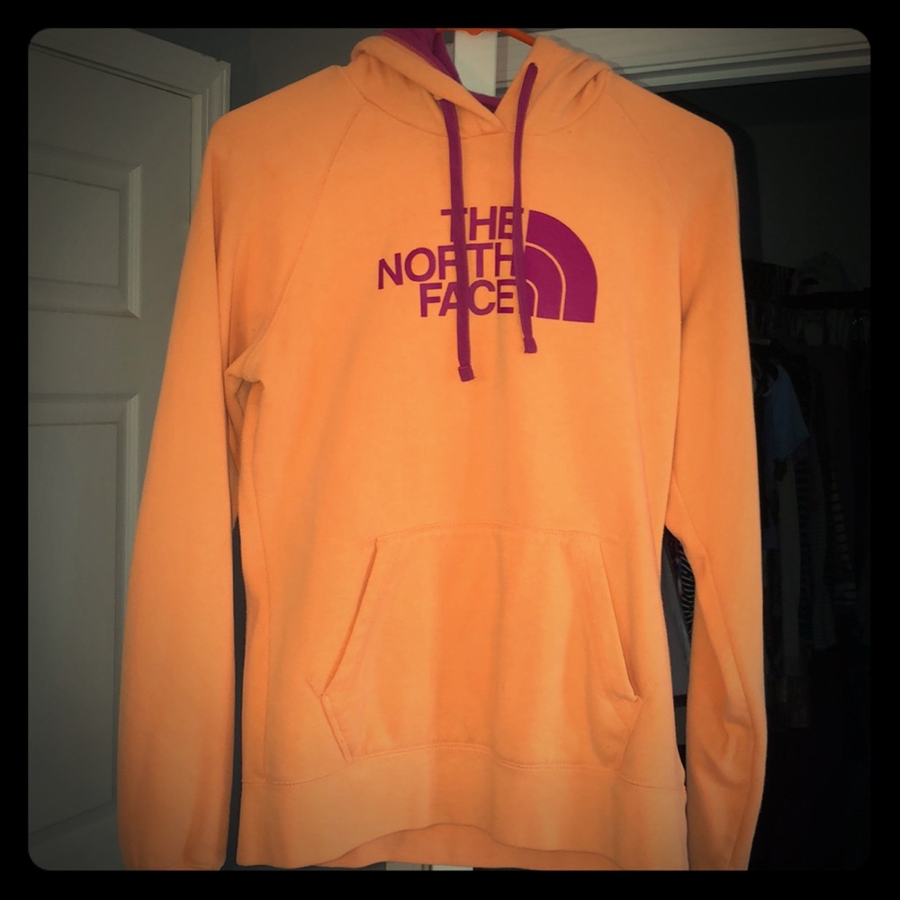 Comfy and colorful North Face hoodie